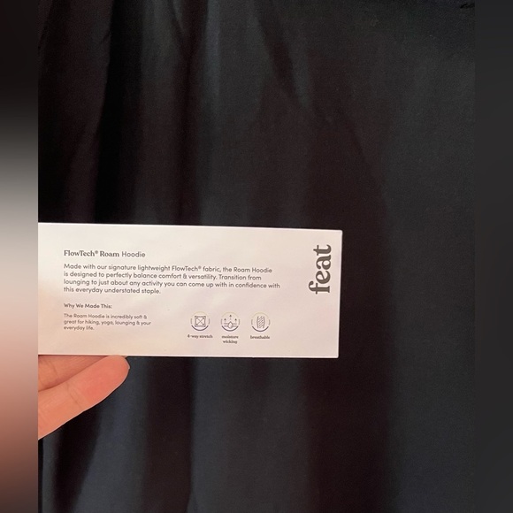 Feat Unisex FlowTech Roam Hoodie Sweatshirt Size Small Black - Picture 5 of 8